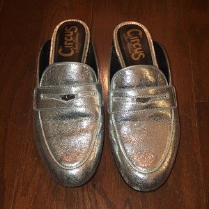 Circus by Sam Edelman silver mules